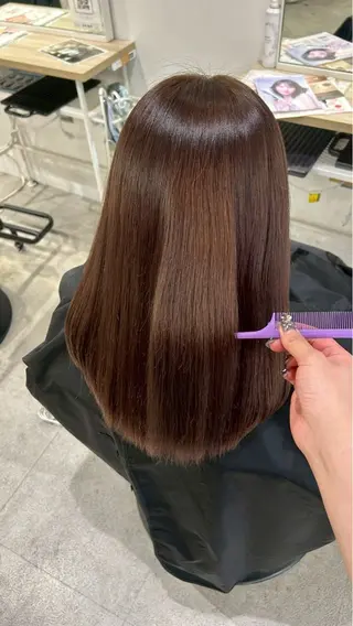 セミロング カラー himari💜 酸性ストレートのヘアスタイル
