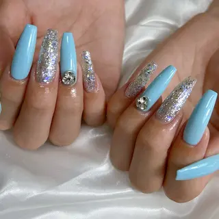 ネイル Nail Salon KIKI.bのネイルデザイン