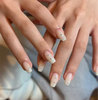 ネイル EASEN 伊藤 深秋のネイルデザイン