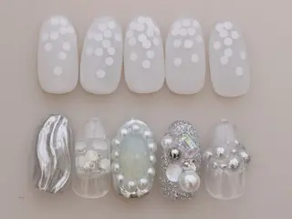 ネイル i+ söpö .nのネイルデザイン