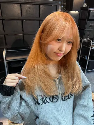ロング 🫐ハイトーンカラー /RIRIKA🌻のヘアスタイル
