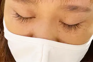 マツエク・マツパ アイリスト 蓑島伶奈の眉毛・アイブロウイメージ
