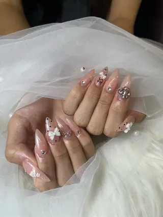 ネイル NiJi Nailsのネイルデザイン