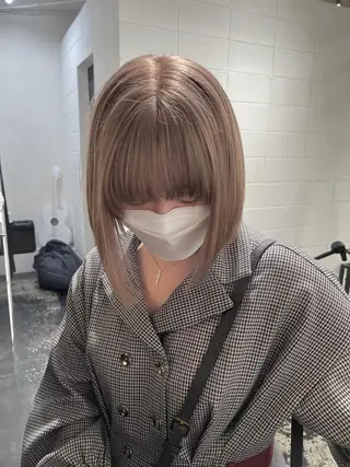 ショート カラー ヘアアレンジ 艶ハイトーン/ヘア アレンジAYAKAのヘアスタイル