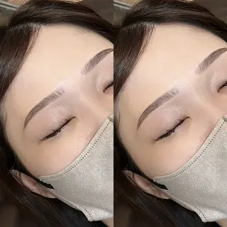 アイブロウ M. Bunのネイルデザイン