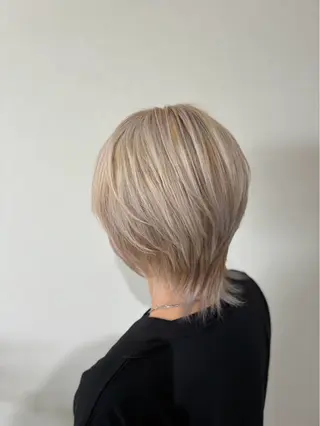 ショート Re room. erikaのヘアスタイル