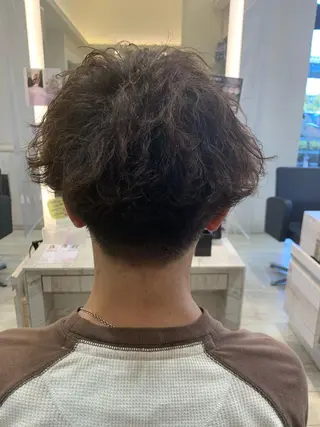 パーマ メンズ メンズパーマレイヤー 西山賢志のヘアスタイル