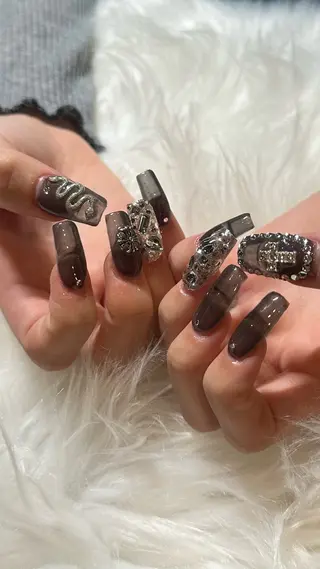 ネイル Ru _Baddiesのネイルデザイン
