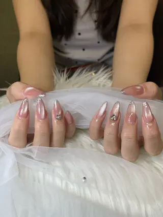 ネイル NiJi Nailsのネイルデザイン
