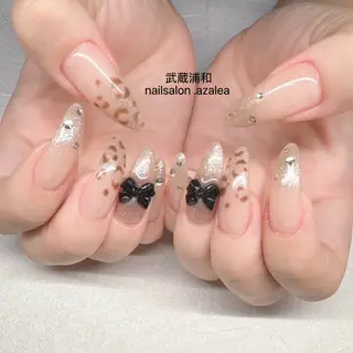 ネイル R inのネイルデザイン