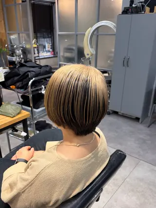 ショート カラー モデル募集 リナ⚡️newi池袋のヘアスタイル