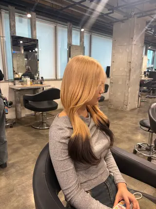 ロング カラー ハイトーン 横浜💞ミオのヘアスタイル