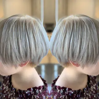 ショート カラー LUXBE LUCEのヘアスタイル