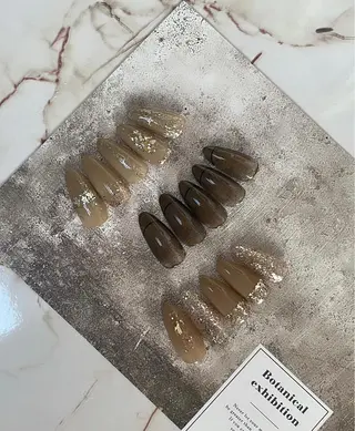 ネイル # meのネイルデザイン