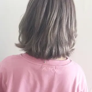 ショート カラー パーマ 名倉 伽奈のヘアスタイル