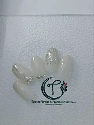ネイル precious nail roomのネイルデザイン