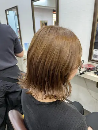 セミロング 横浜🦋ハイトーン 🫐シャドウルーツのヘアスタイル