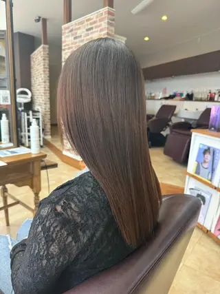 上村華女 髪質改善カラーのヘアスタイル