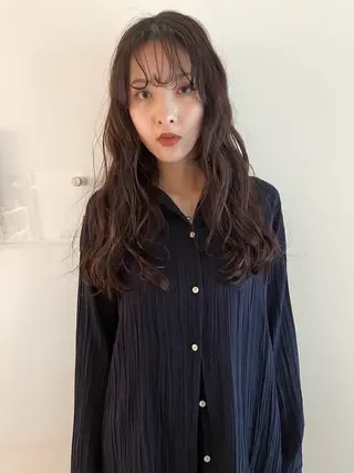 セミロング パーマ nishi fuyumiのヘアスタイル
