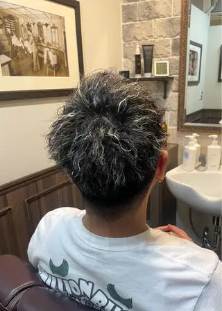 ショート パーマ メンズ カット無料 長利愛花のヘアスタイル