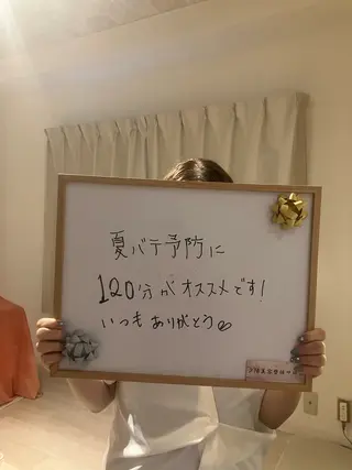 肩こり/むくみ リンパケア専門のエステ・リラクイメージ