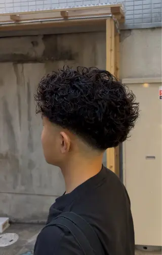 パーマ メンズ 西村 杏のヘアスタイル