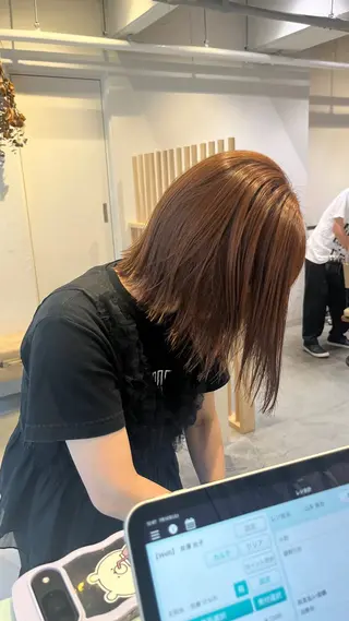ミディアム カラー 佐藤　ひなの ／艶髪のヘアスタイル