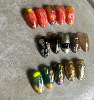 ショート 2DY NAIL SALONのネイルデザイン