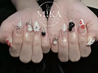 ネイル Mika Nails 心斎橋のネイルデザイン