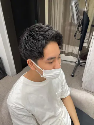 メンズ 京都河原町 メンズパーマ助川龍哉のヘアスタイル