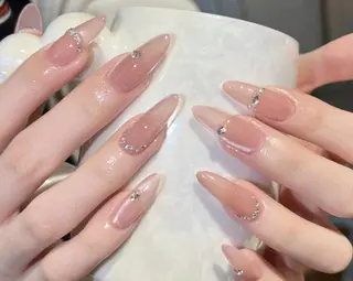 ネイル Pure&Rich Nailのネイルデザイン