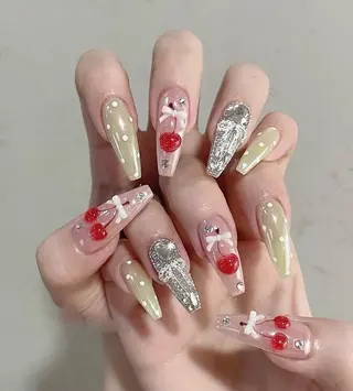 ネイル Julie NailSalonのネイルデザイン