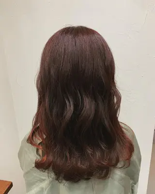 ロング カラー 三好 羽美のヘアスタイル