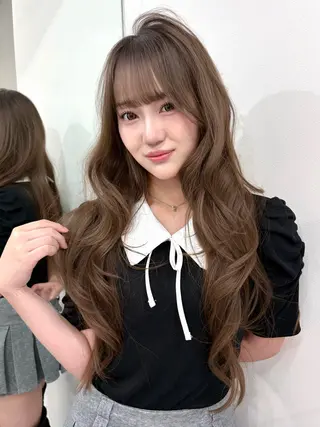 ロング vivie Madokaのヘアスタイル