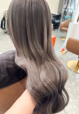 ロング MIRIM栄 野田航生のヘアスタイル