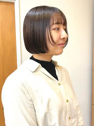 ショート 宇佐美/ボブ／ 顔まわりレイヤーのヘアスタイル
