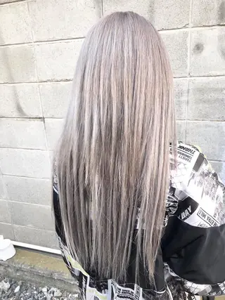 カラー 最高級エクステ /羽エクステ白石宇由のヘアスタイル