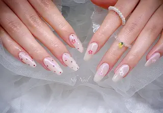 ネイル ISA_ BELLAのネイルデザイン