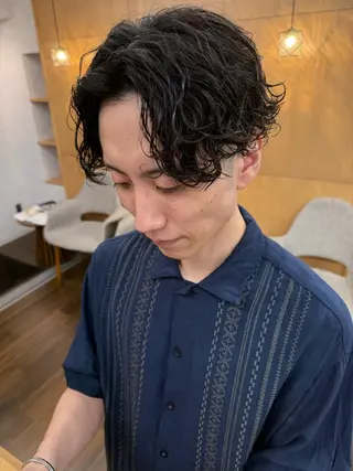 パーマ メンズ 髪質改善パーマ 酸性ストレートのヘアスタイル