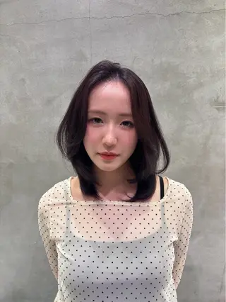 ミディアム Londnaitre /Miriaのヘアスタイル
