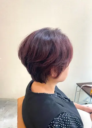 ショート 酸性ストレート/ブリ ーチなしWカラー河本のヘアスタイル