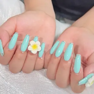 ネイル Lyna 池袋のネイルデザイン