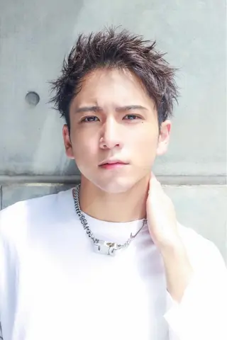 メンズ レイヤーカット 小山 悠のヘアスタイル