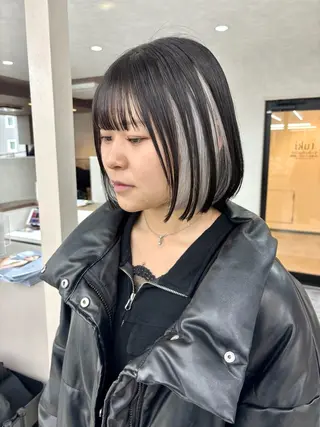 ショート カラー レイヤー/透明感 カラー💘akariのヘアスタイル
