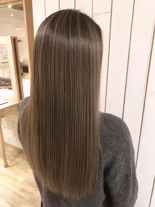 ロング Noe心斎橋 堀田 朋宏のヘアスタイル
