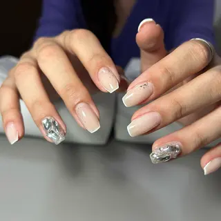 ネイル nailroom sb𓈒𓂂𓏸のネイルデザイン