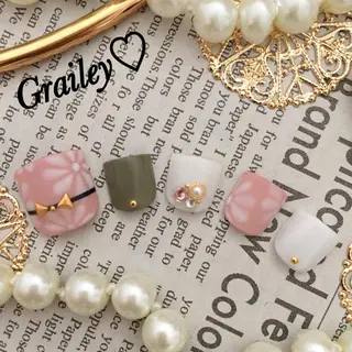 ネイル Grailey nail salonのネイルデザイン