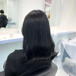 セミロング カラー パーマ ヘアアレンジ 透明感ブリーチカラー 🌈TOMOHIROのヘアスタイル