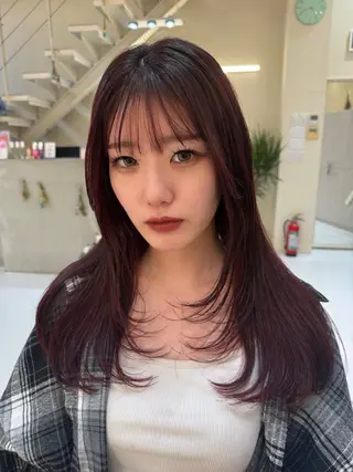 ロング カラー 園田奈津 ボブ・レイヤーカットのヘアスタイル