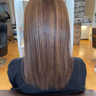 セミロング 梶谷 和希のヘアスタイル